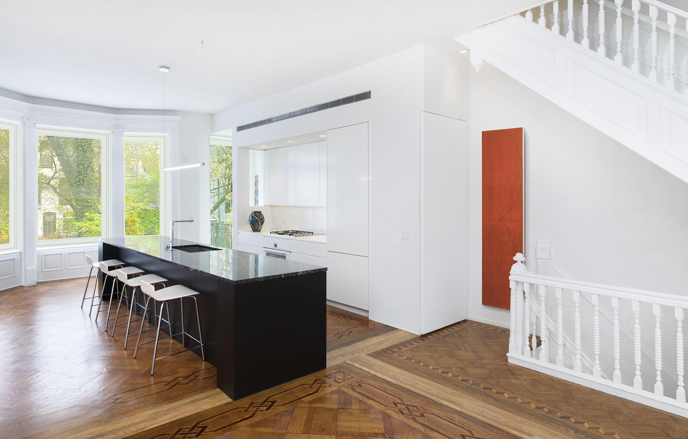 Home - Image 3